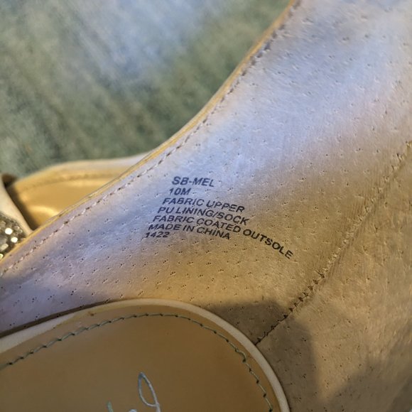 SOMETHING BLUE | Betsey Johnson Evening Sandal | 10 | Ivory | WORN ONCE  | MEL - Picture 5 of 6